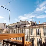 Terrasse - Hyper Centre - 2 Chambres - Parking Gratuit - Calme & Lumineux - Arrivee Autonome