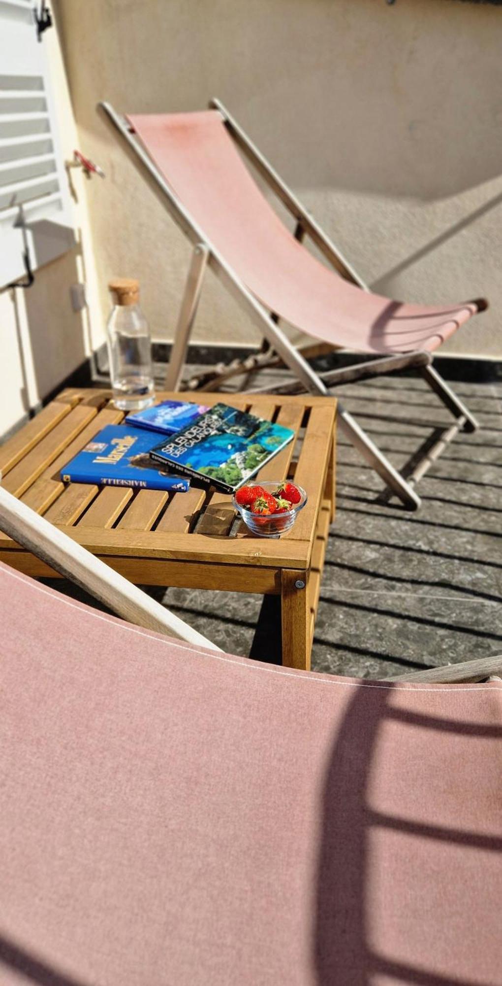 Terrasse - Hyper Centre - 2 - Parking Gratuit - Calme & Lumineux - Arrivee Autonome Marseille